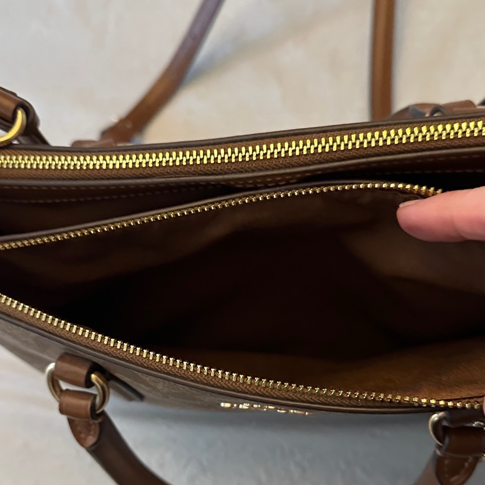 Coach Signature Margo Carryall Satchel - Picture 8 of 8